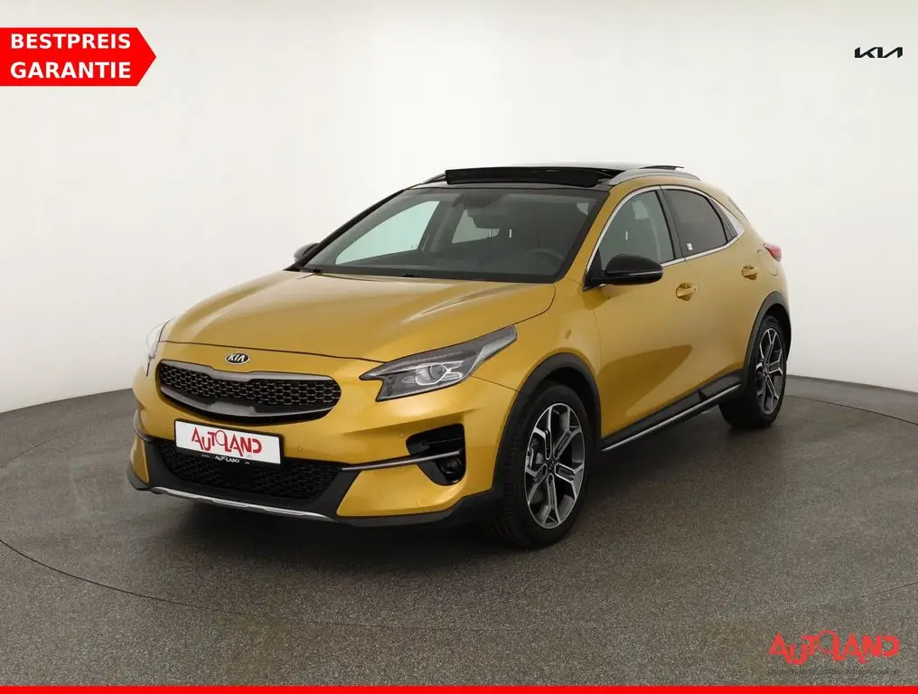 Photo 1 : Kia Xceed 2020 Petrol