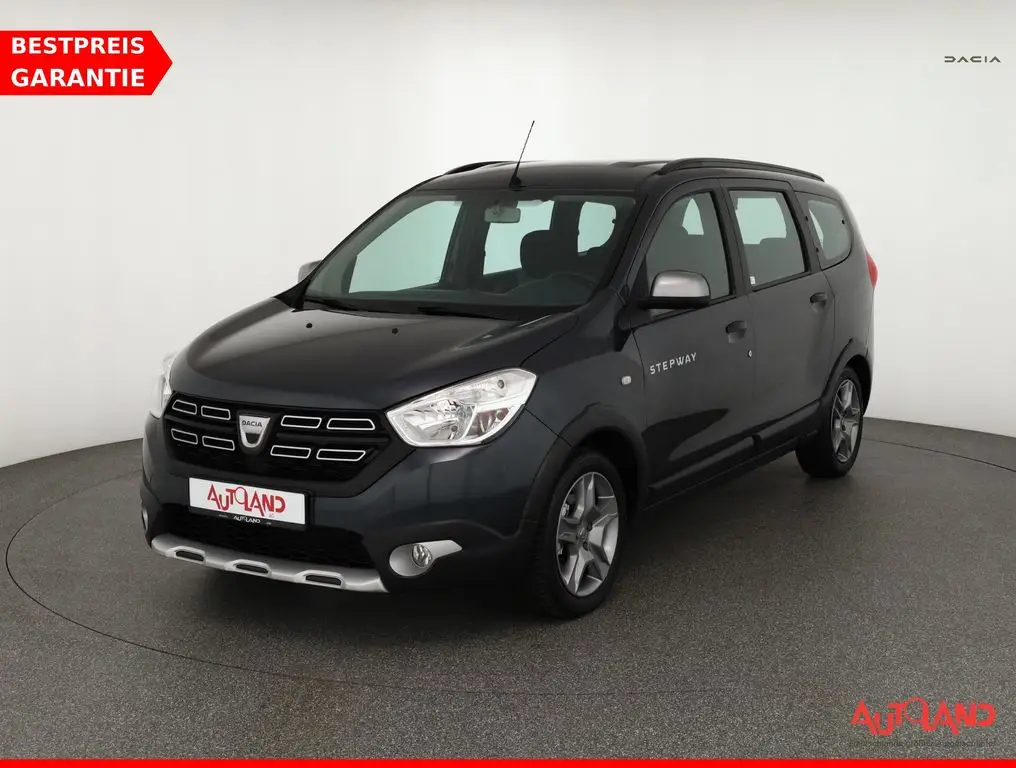 Photo 1 : Dacia Lodgy 2019 Petrol