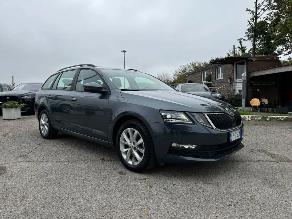 Photo 1 : Skoda Octavia 2018 Autres