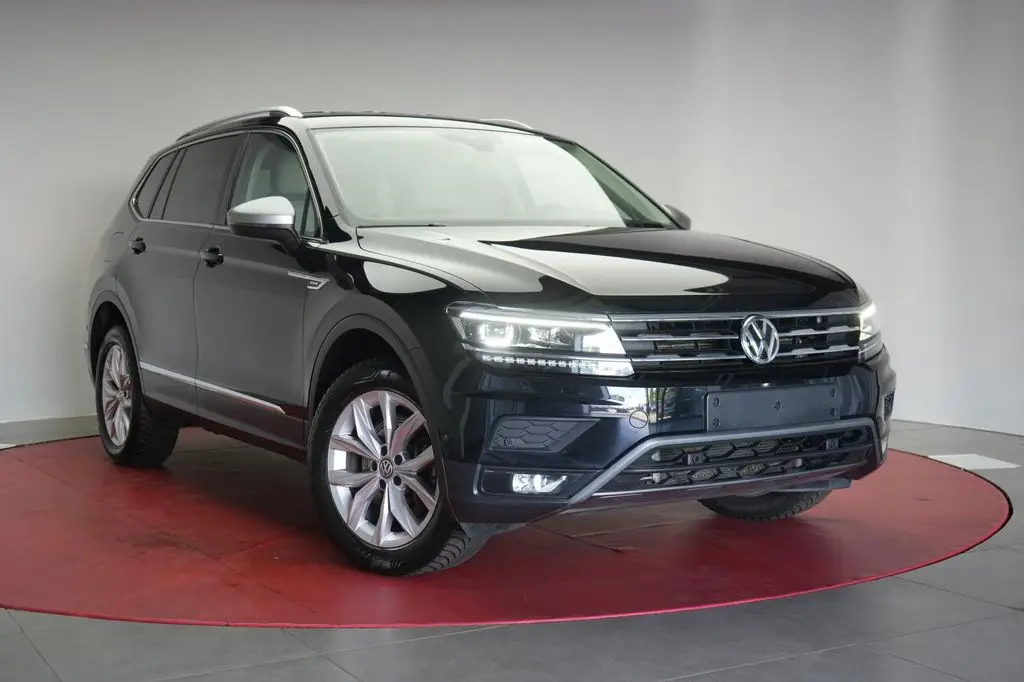 Photo 1 : Volkswagen Tiguan 2019 Diesel