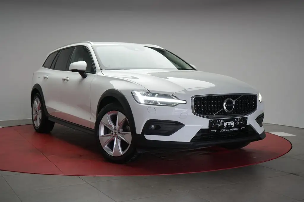 Photo 1 : Volvo V60 2021 Diesel