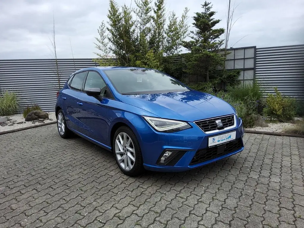 Photo 1 : Seat Ibiza 2023 Essence