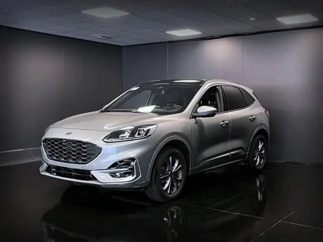 Photo 1 : Ford Kuga 2023 Hybrid