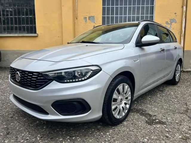 Photo 1 : Fiat Tipo 2019 Diesel