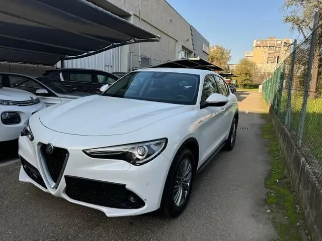 Photo 1 : Alfa Romeo Stelvio 2021 Diesel