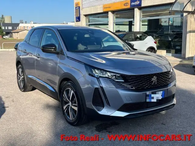 Photo 1 : Peugeot 3008 2023 Diesel