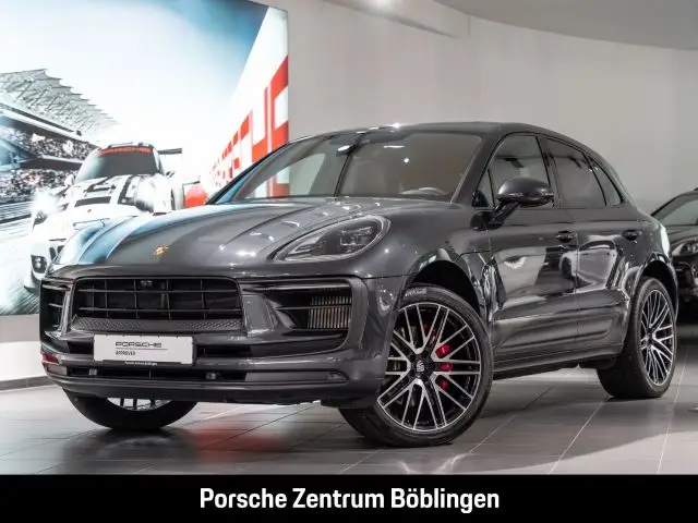 Photo 1 : Porsche Macan 2022 Essence