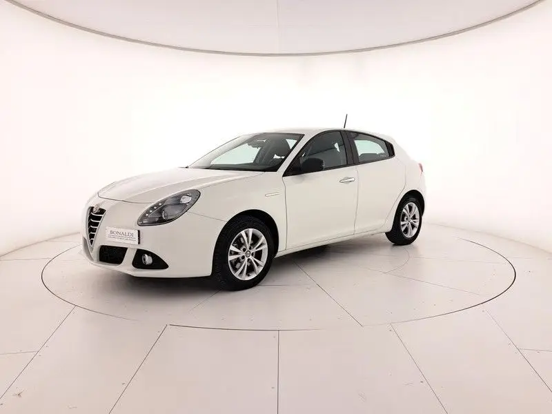 Photo 1 : Alfa Romeo Giulietta 2015 Autres