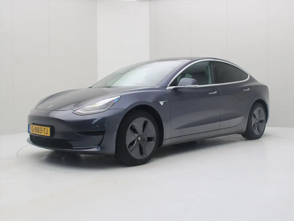 Photo 1 : Tesla Model 3 2019 Non renseigné