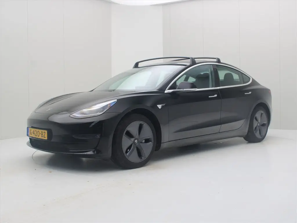 Photo 1 : Tesla Model 3 2019 Non renseigné