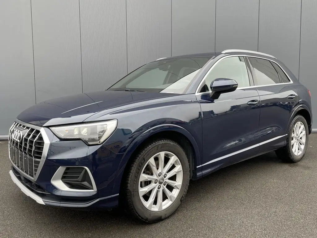 Photo 1 : Audi Q3 2019 Petrol