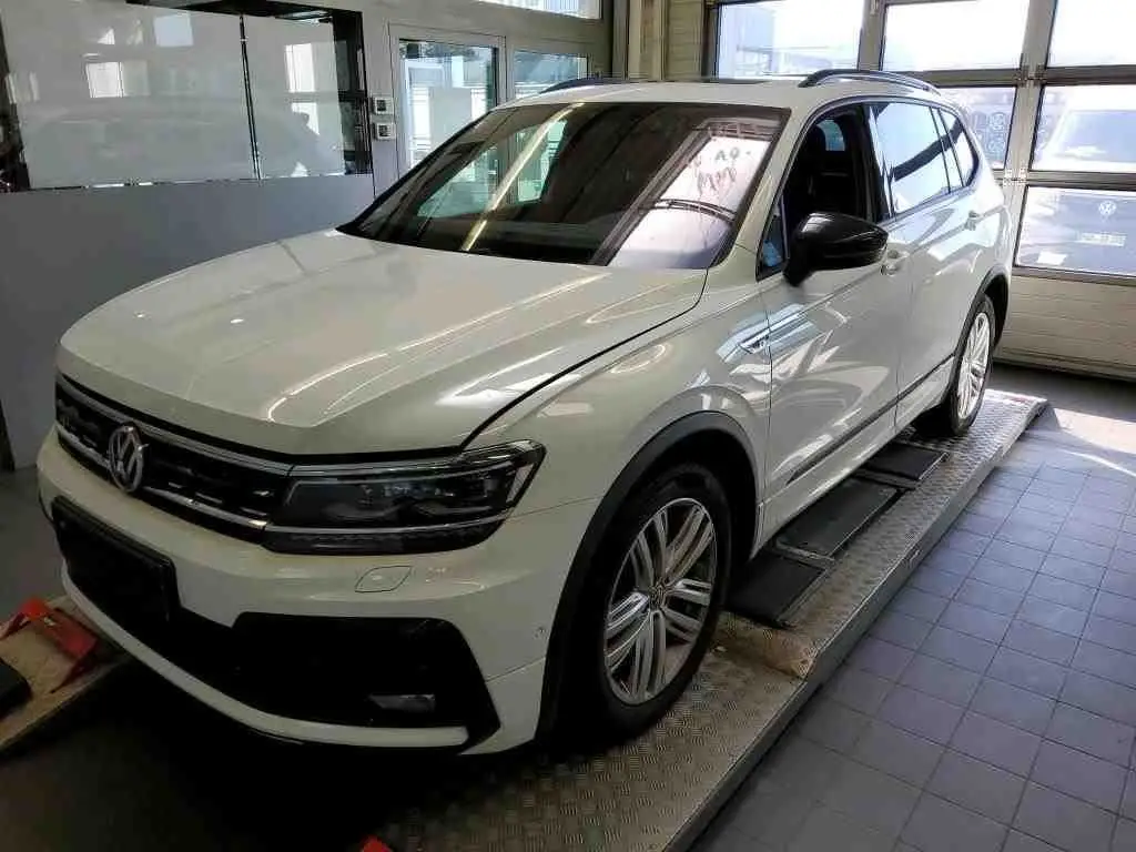 Photo 1 : Volkswagen Tiguan 2020 Diesel