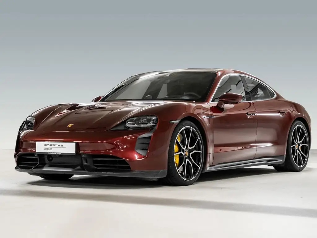 Photo 1 : Porsche Taycan 2022 Non renseigné