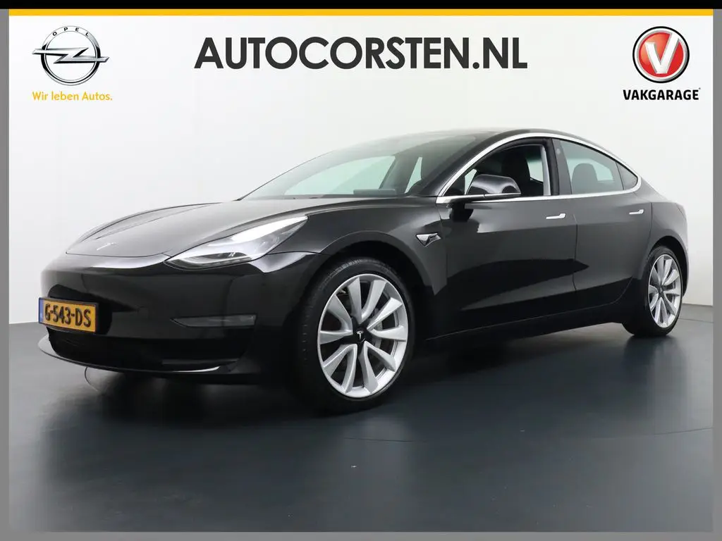 Photo 1 : Tesla Model 3 2019 Non renseigné