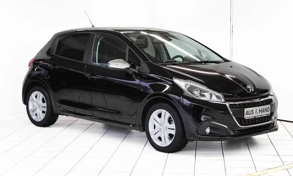 Photo 1 : Peugeot 208 2019 Essence