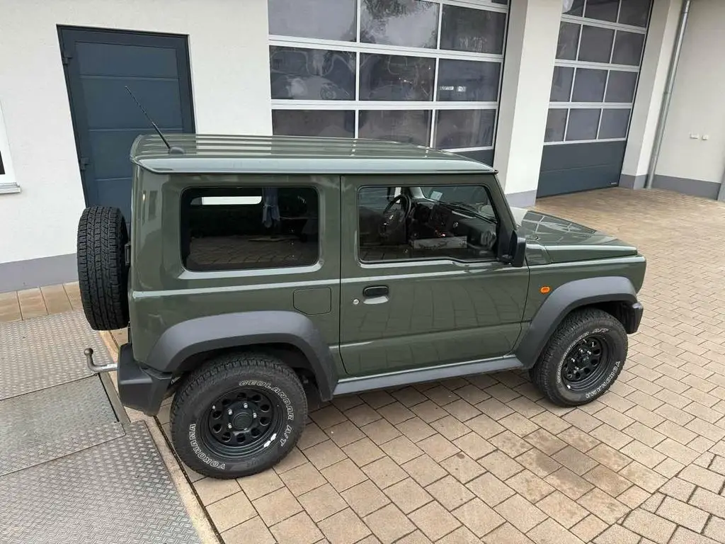 Photo 1 : Suzuki Jimny 2022 Essence