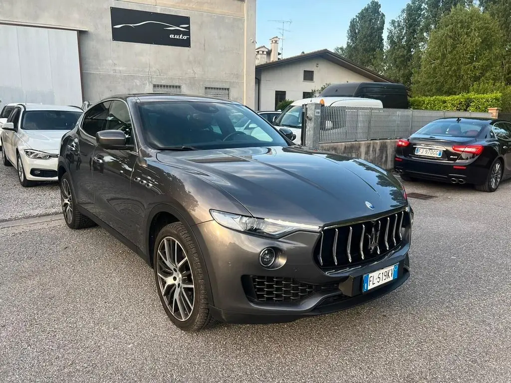 Photo 1 : Maserati Levante 2017 Diesel