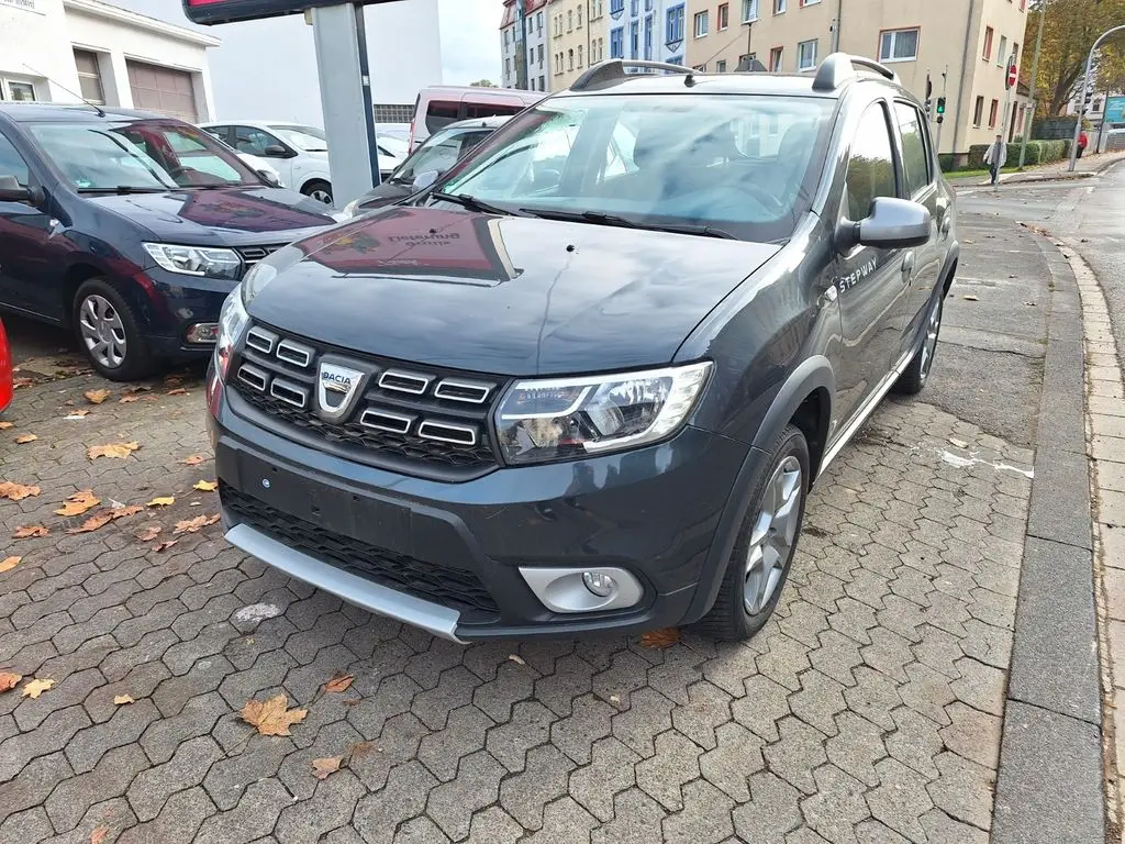 Photo 1 : Dacia Sandero 2019 Petrol