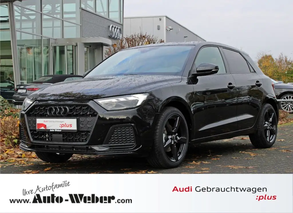 Photo 1 : Audi A1 2024 Petrol