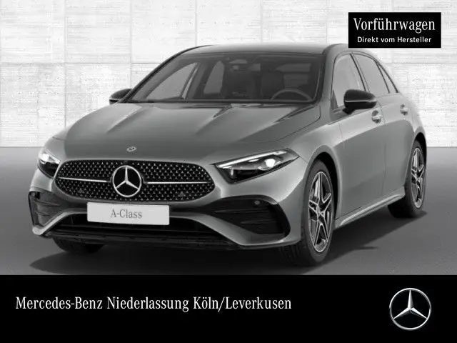 Photo 1 : Mercedes-benz Classe A 2023 Essence