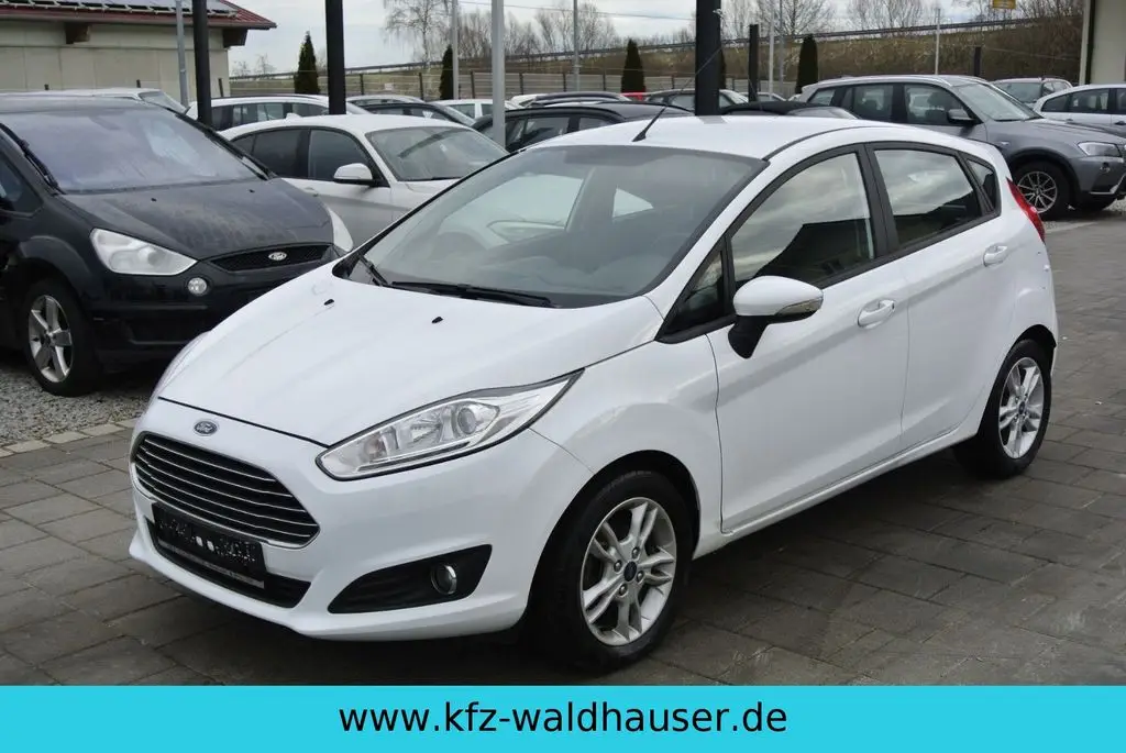 Photo 1 : Ford Fiesta 2015 Essence