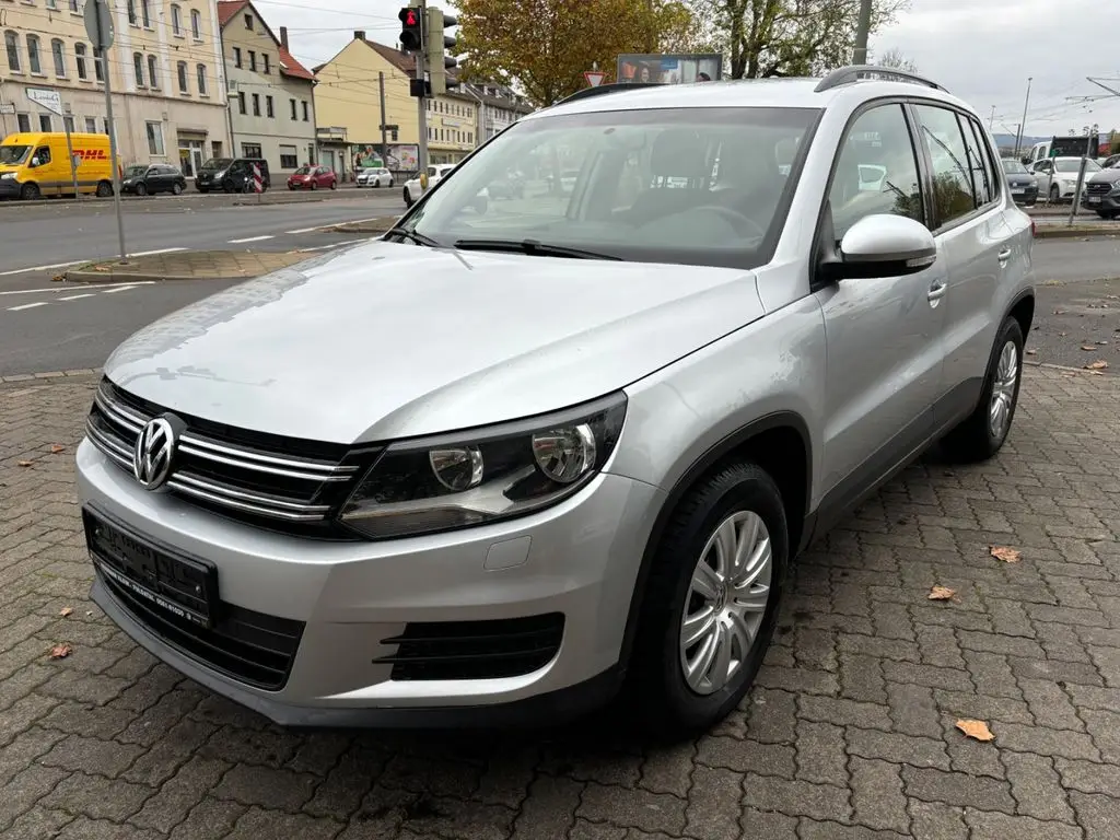 Photo 1 : Volkswagen Tiguan 2015 Petrol