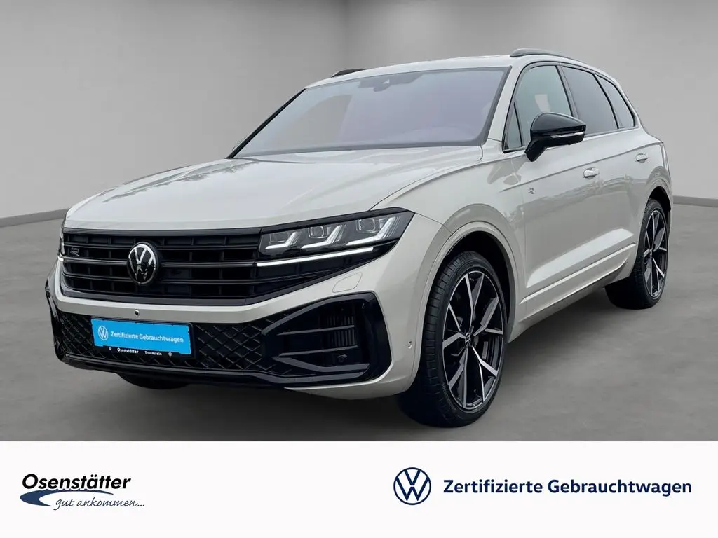 Photo 1 : Volkswagen Touareg 2023 Petrol