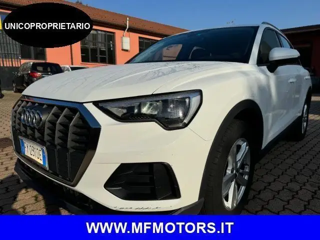 Photo 1 : Audi Q3 2019 Essence