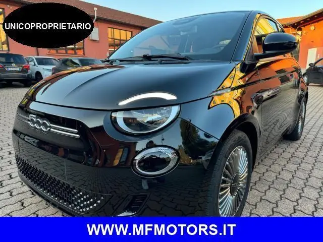 Photo 1 : Fiat 500 2023 Non renseigné