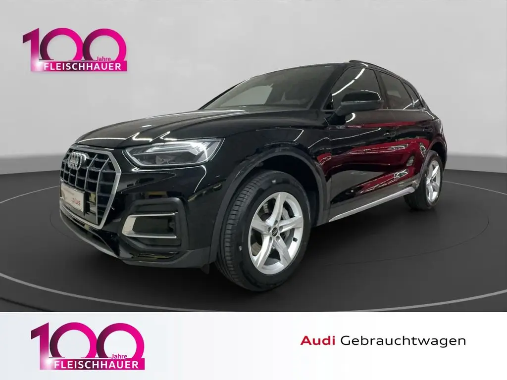 Photo 1 : Audi Q5 2021 Hybrid