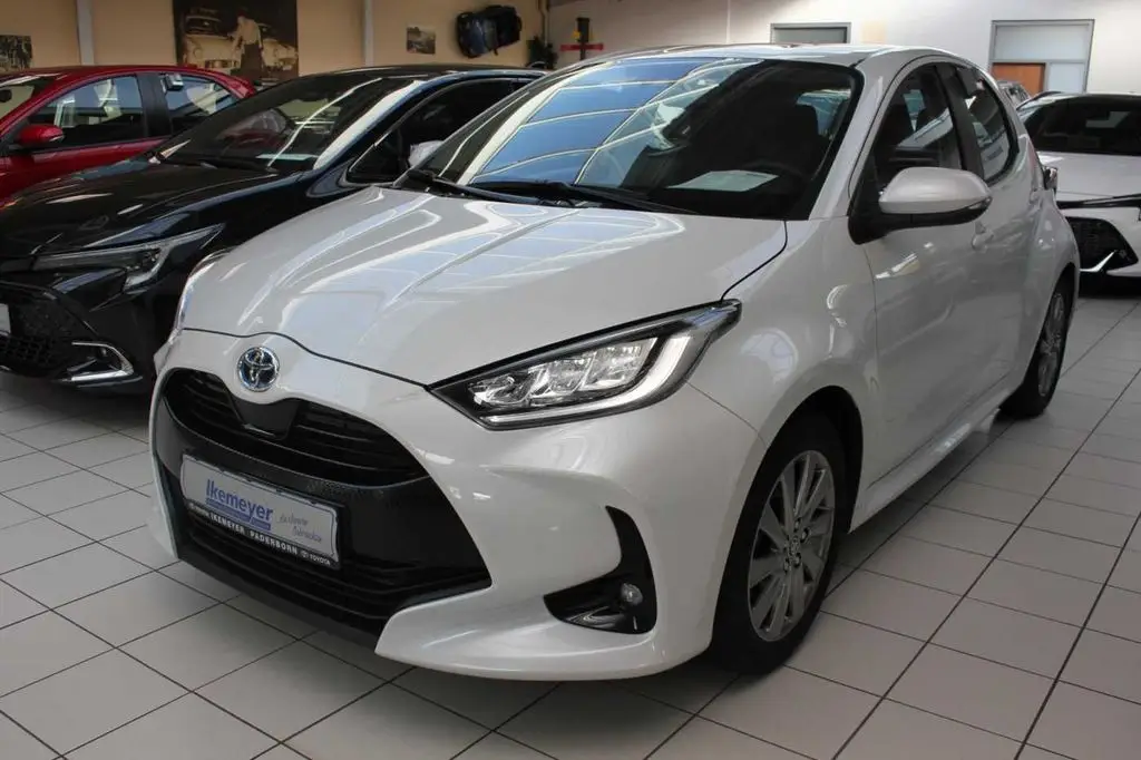 Photo 1 : Toyota Yaris 2023 Hybride