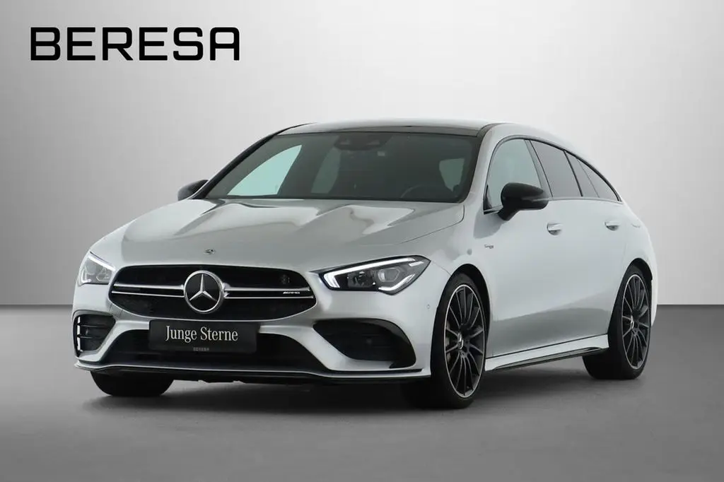 Photo 1 : Mercedes-benz Classe Cla 2021 Petrol