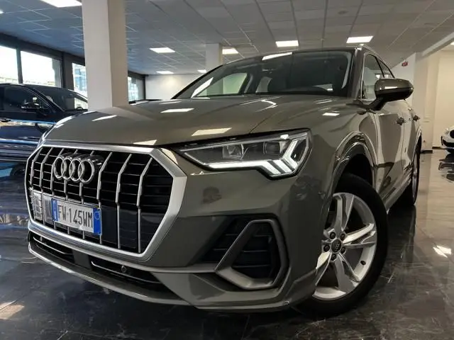 Photo 1 : Audi Q3 2019 Diesel