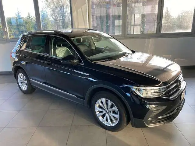 Photo 1 : Volkswagen Tiguan 2021 Diesel