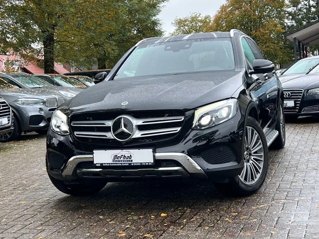 Photo 1 : Mercedes-benz Classe Glc 2017 Petrol