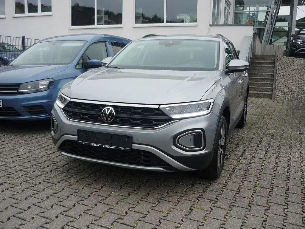 Photo 1 : Volkswagen T-roc 2023 Petrol