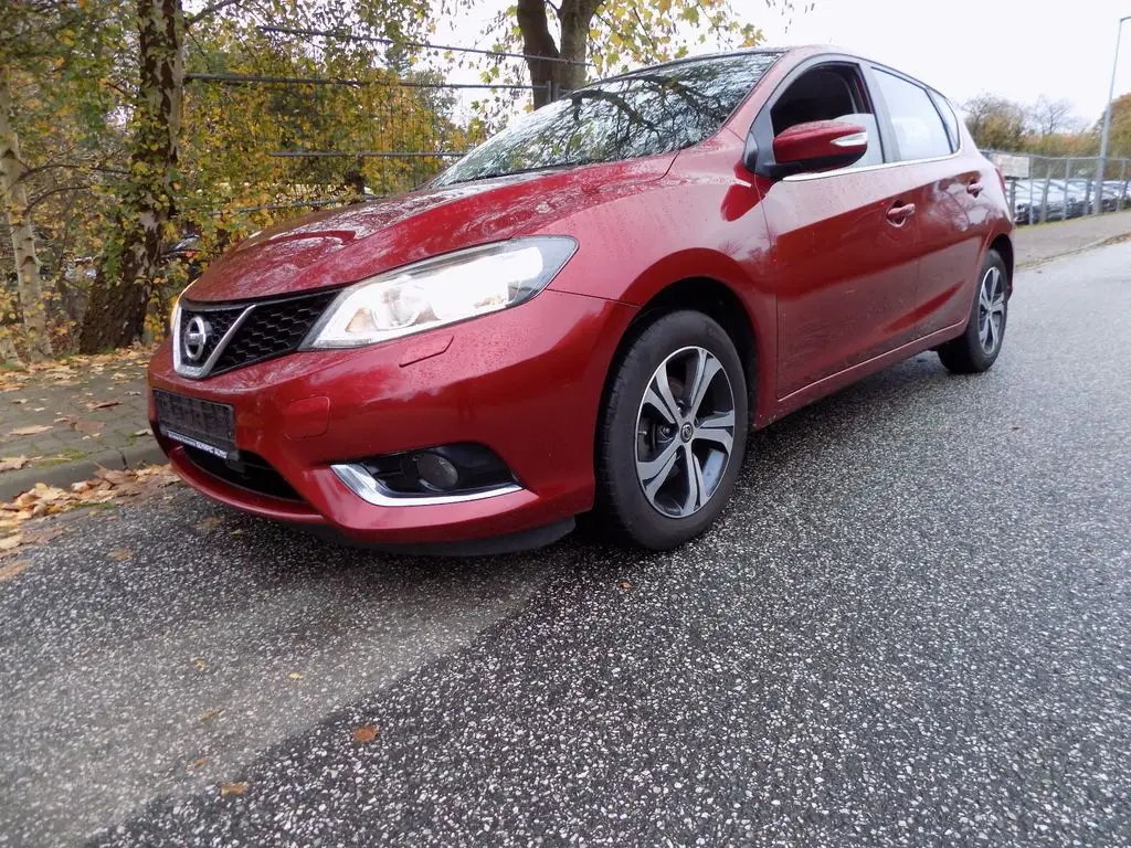 Photo 1 : Nissan Pulsar 2015 Petrol