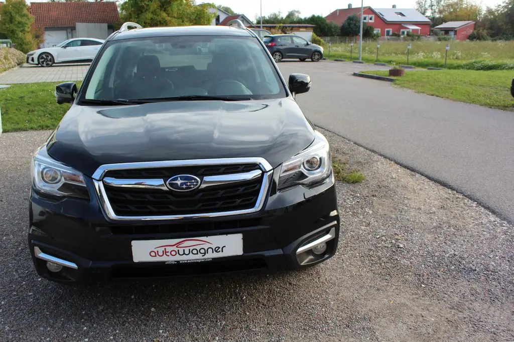 Photo 1 : Subaru Forester 2017 Petrol