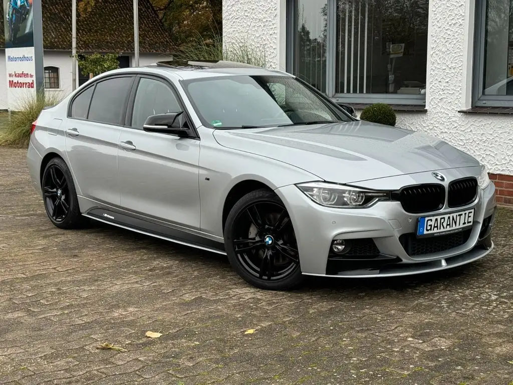 Photo 1 : Bmw Serie 3 2018 Petrol