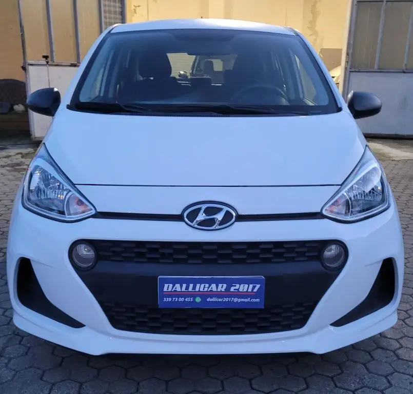 Photo 1 : Hyundai I10 2018 Essence