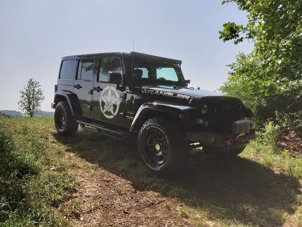 Photo 1 : Jeep Wrangler 2018 Diesel