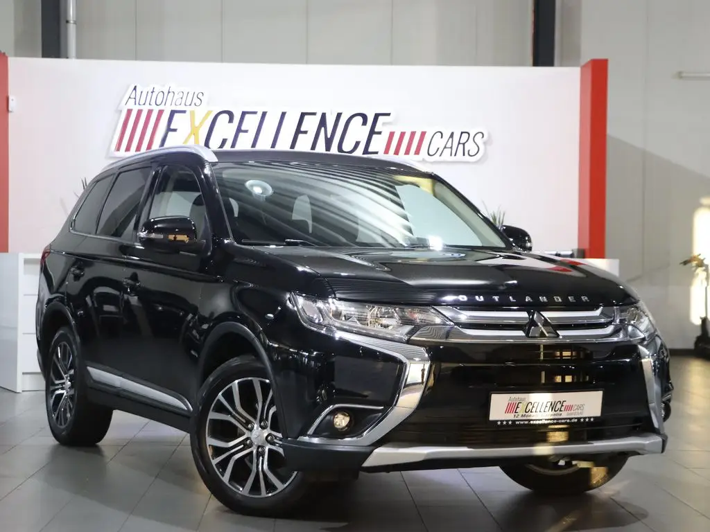 Photo 1 : Mitsubishi Outlander 2017 Diesel