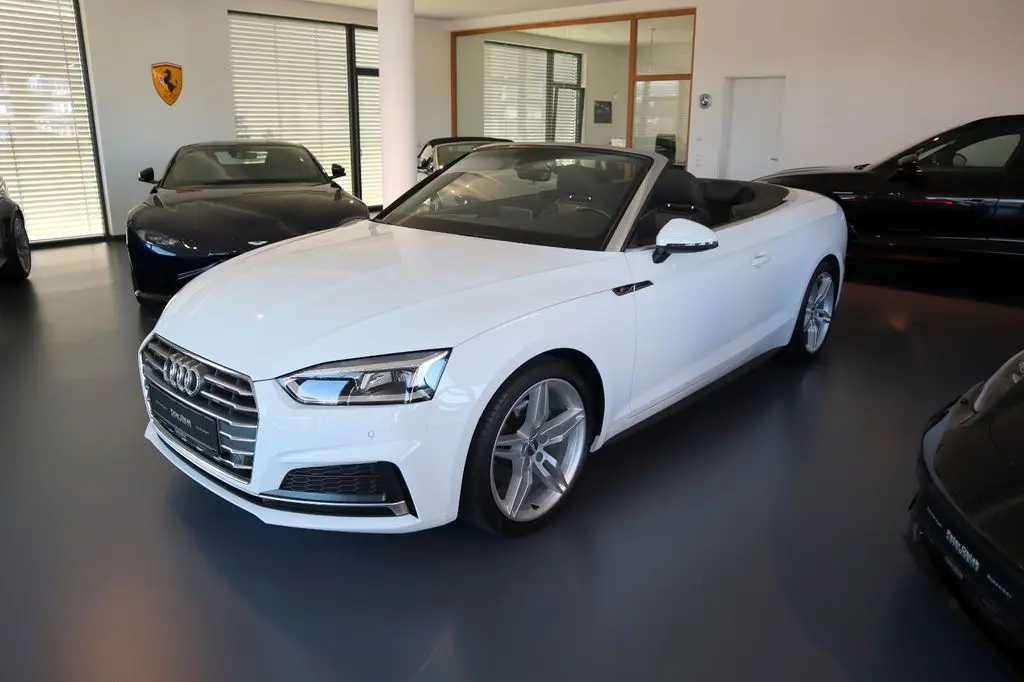 Photo 1 : Audi A5 2018 Essence