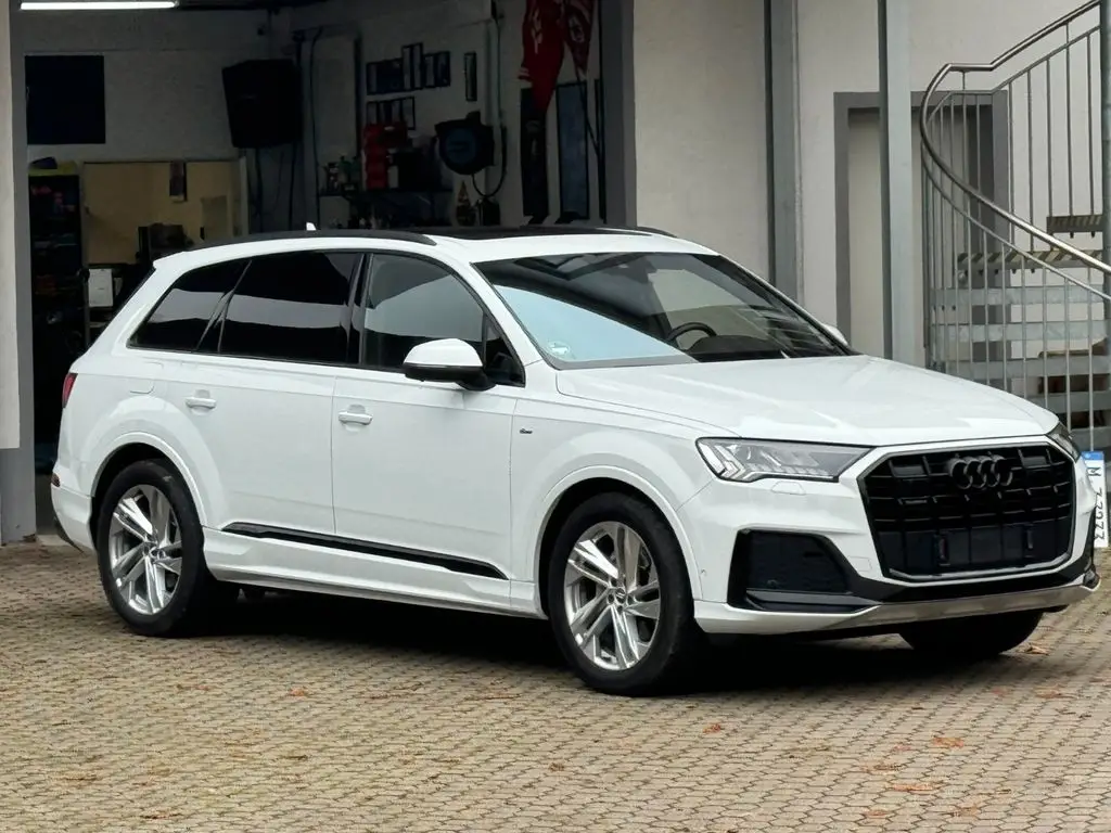 Photo 1 : Audi Q7 2020 Diesel