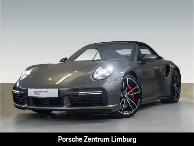 Photo 1 : Porsche 992 2023 Essence