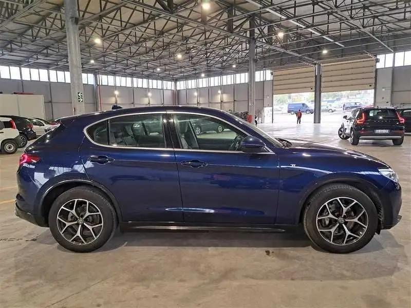 Photo 1 : Alfa Romeo Stelvio 2021 Diesel