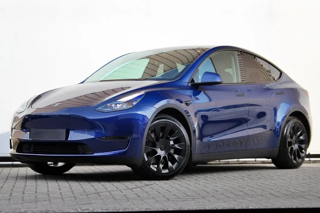 Photo 1 : Tesla Model Y 2022 Non renseigné