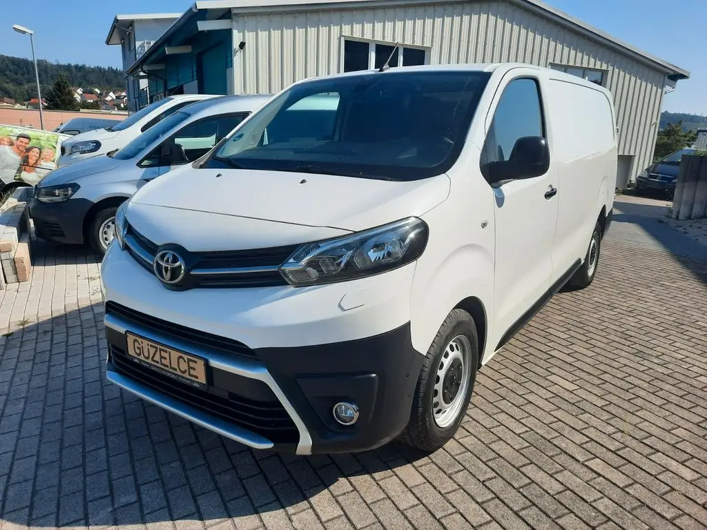 Photo 1 : Toyota Proace 2022 Diesel