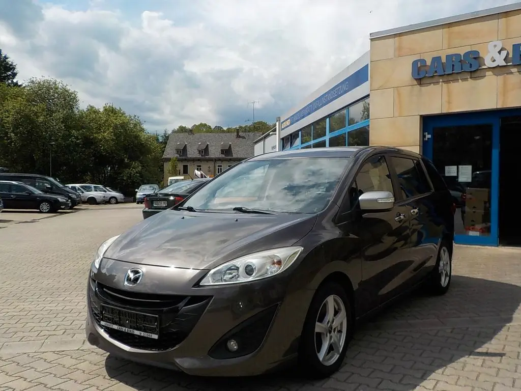 Photo 1 : Mazda 5 2015 Petrol