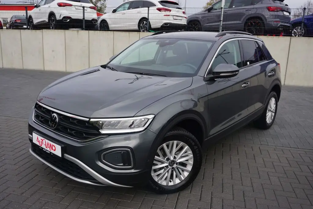 Photo 1 : Volkswagen T-roc 2022 Petrol